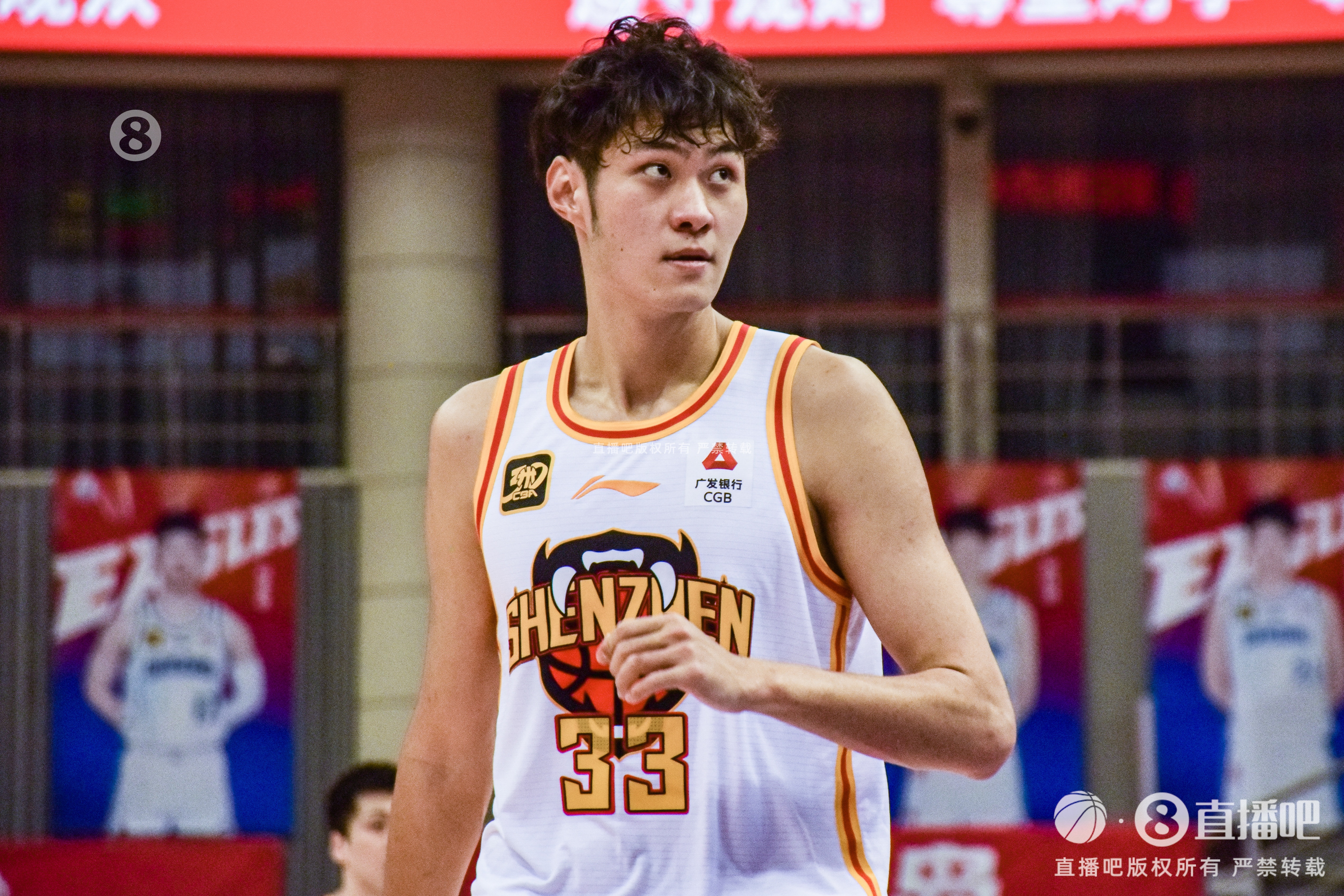 苦戰(zhàn)44分鐘！王浩然16中8拿到22分6板7助 正負(fù)值-20
